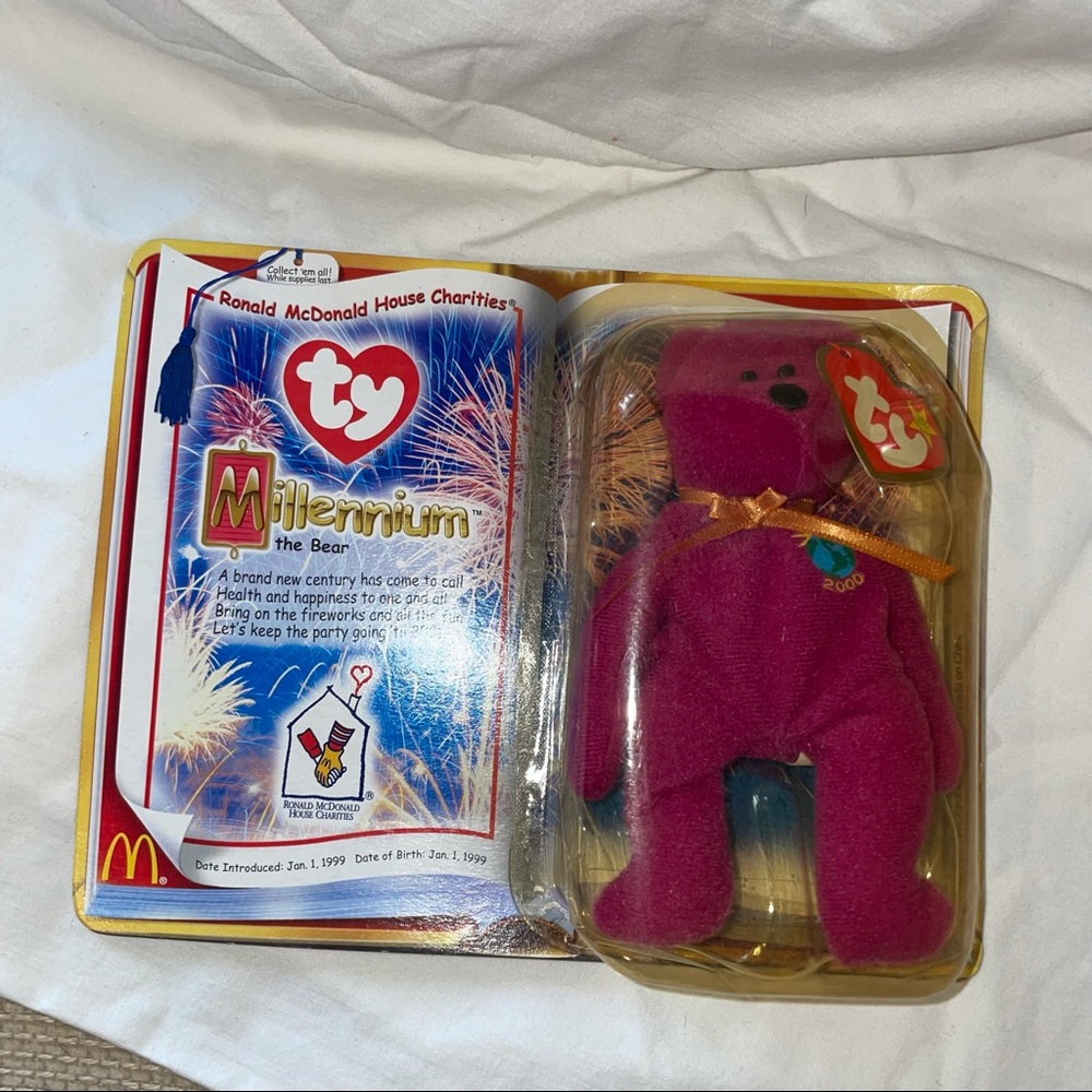 Millennium the Bear Ty Beanie Babies
